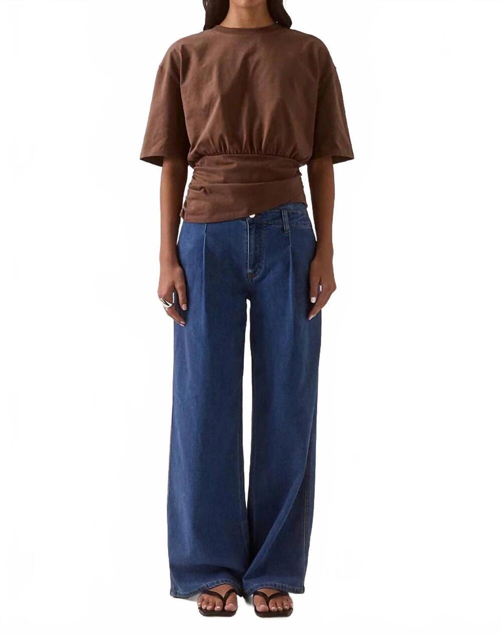NEW SOVERE delani crew neck tee in hazelnut